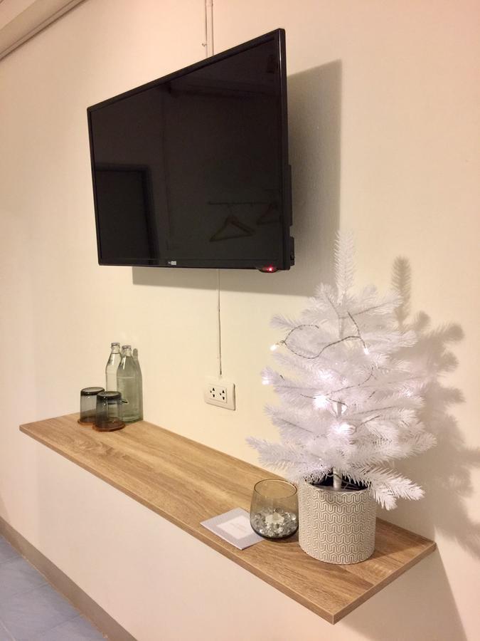 24 Poshtel Salaya Hostel Zewnętrze zdjęcie